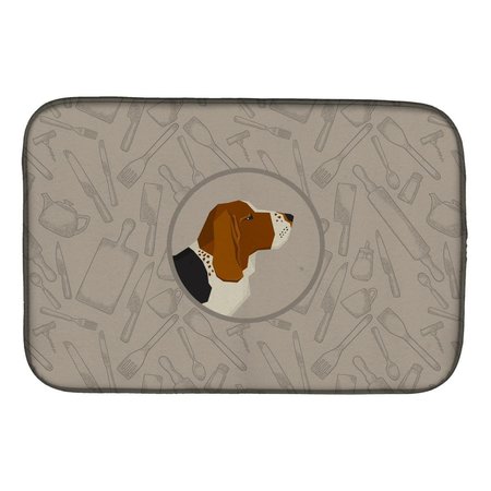 CAROLINES TREASURES Basset Hound in the Kitchen Dish Drying Mat CK2165DDM